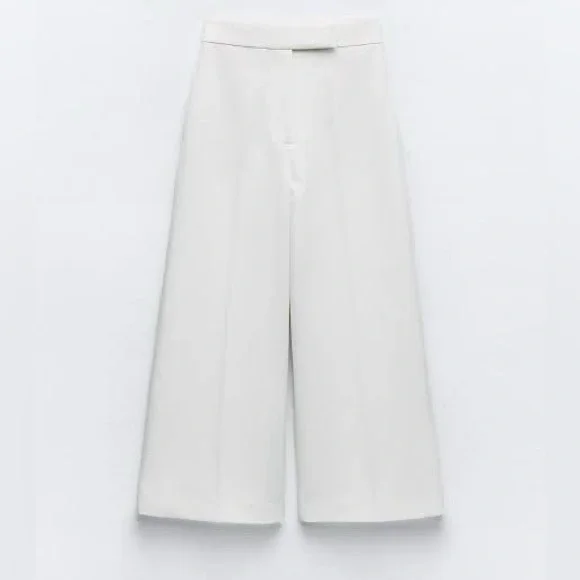 Elegant White Women's Vest & Pant Set - Picture 4 of 11